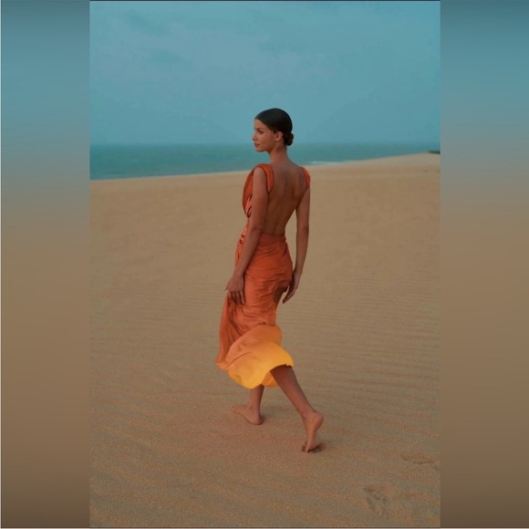 Baobab Collection Orange-to-Yellow Ombre Knot-Front Maxi Dress - Picture 2 of 10